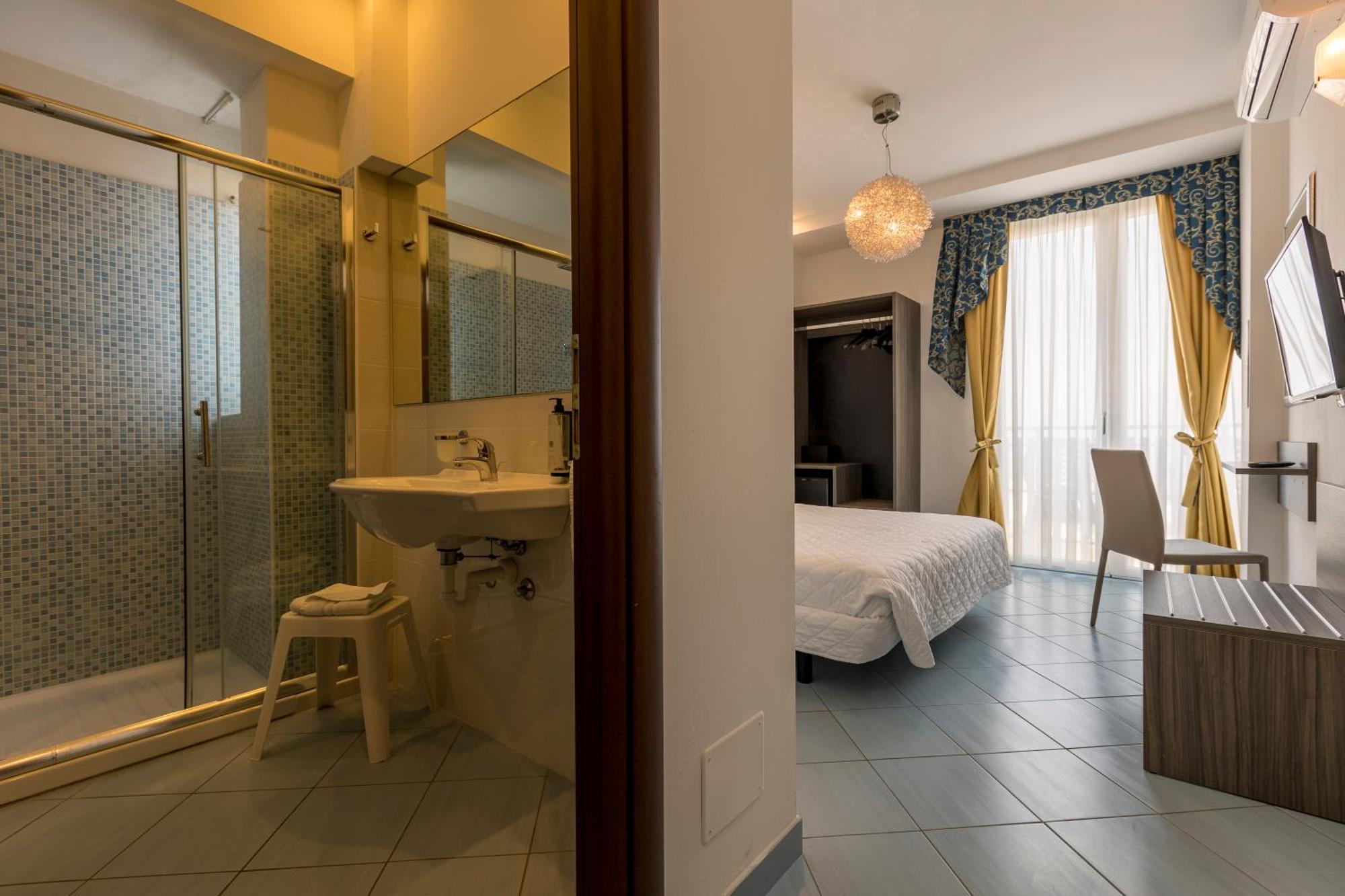Deluxe Double Room Sea View