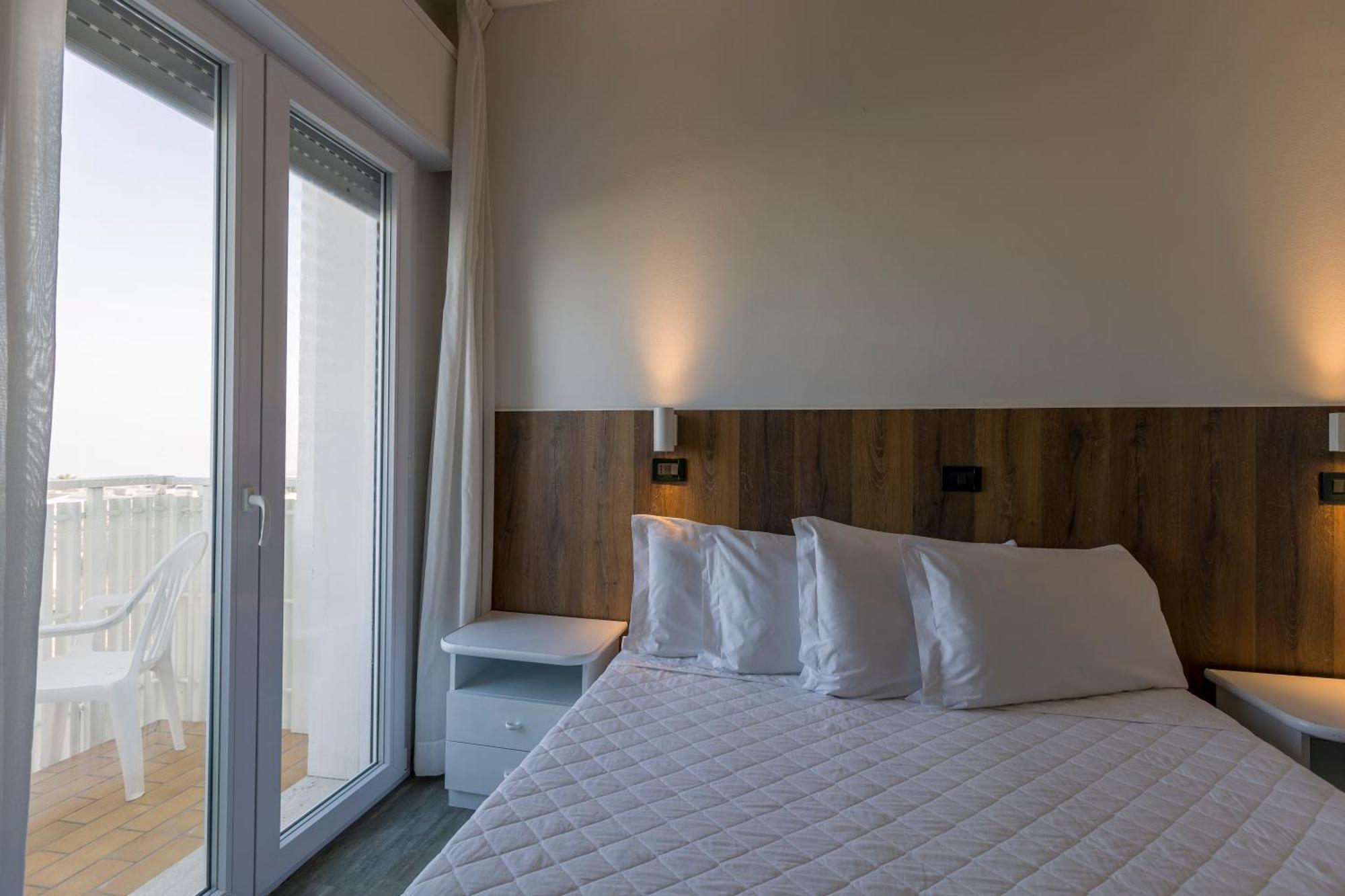 Deluxe Double Room Sea View