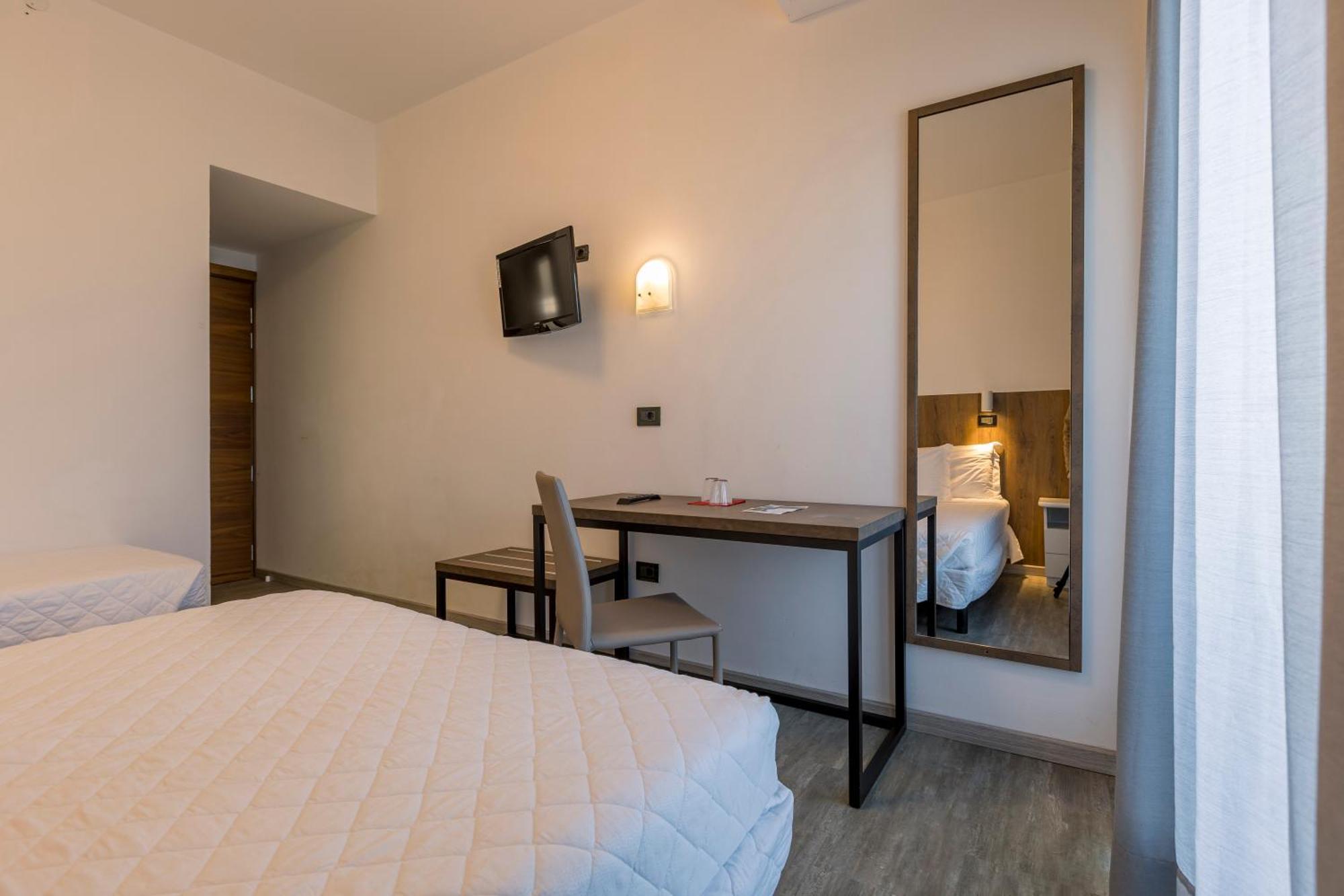 Superior Triple Room Sea View