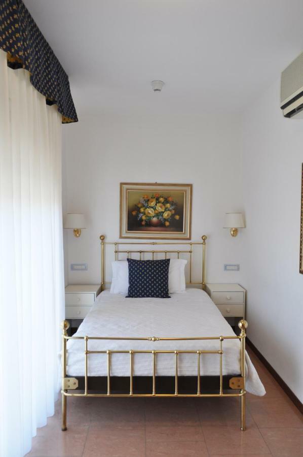 Standard Single Room Sea View